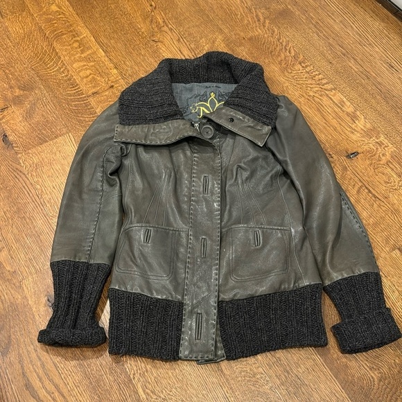 Mackage Women’s Leather Jacket Green Size Small - Picture 1 of 4